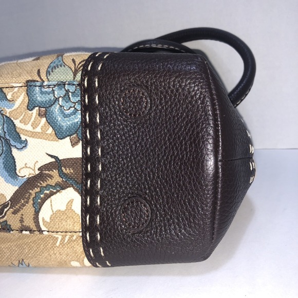 Brighton Collection China Made Floral Carpet Bag w Leather Corners & Charm - Picture 7 of 13